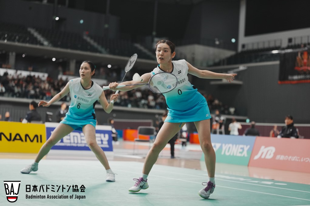 中西 貴映（左）／岩永 鈴（BIPROGY）